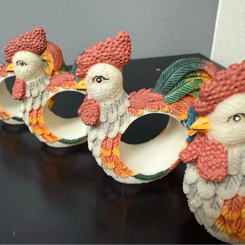 Set‎ of 4 Colorful acrylic Rooster Napkin Rings